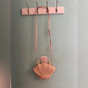 Chic Woven Tan Crossbody Bag